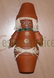 Květníček hliněný B, výška 4,5 cm