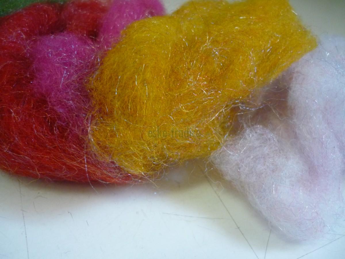 Ovčí rouno merino mykané barvené - S LESKEM, mix 8 barev, 20g