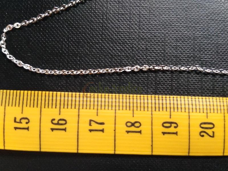 Řetízek stříbrný klepaný, 1,5x2x0,5mm