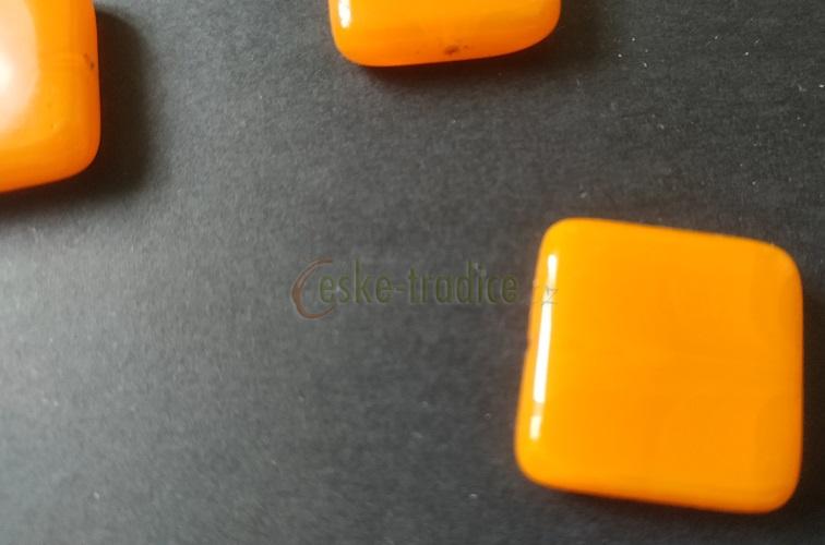 Korálek čtverec oranž, 20mm, sklo-1ks - DOPRODEJ!