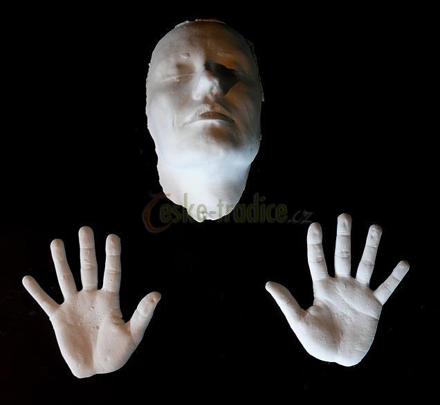 Efkocrea, práškovitá odlitková hmota