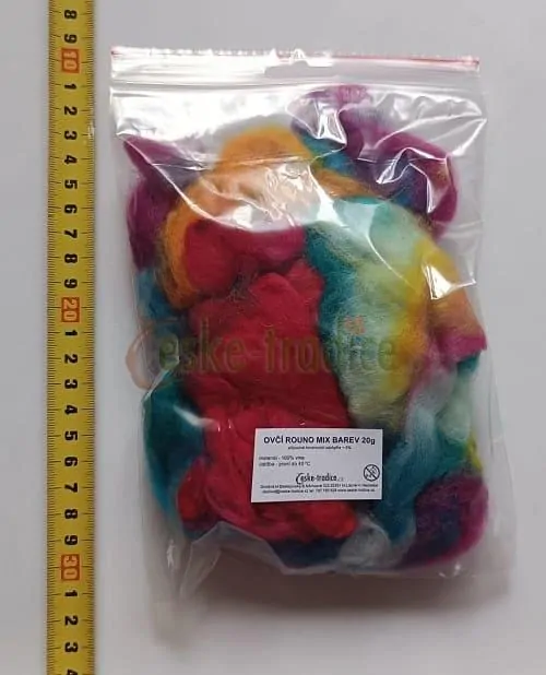Ovčí rouno MIX BAREV česané 20g, II. JAKOST, DOPRODEJ!
