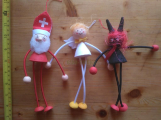 Mikuláš nohatý, figurka 20cm - DOPRODEJ